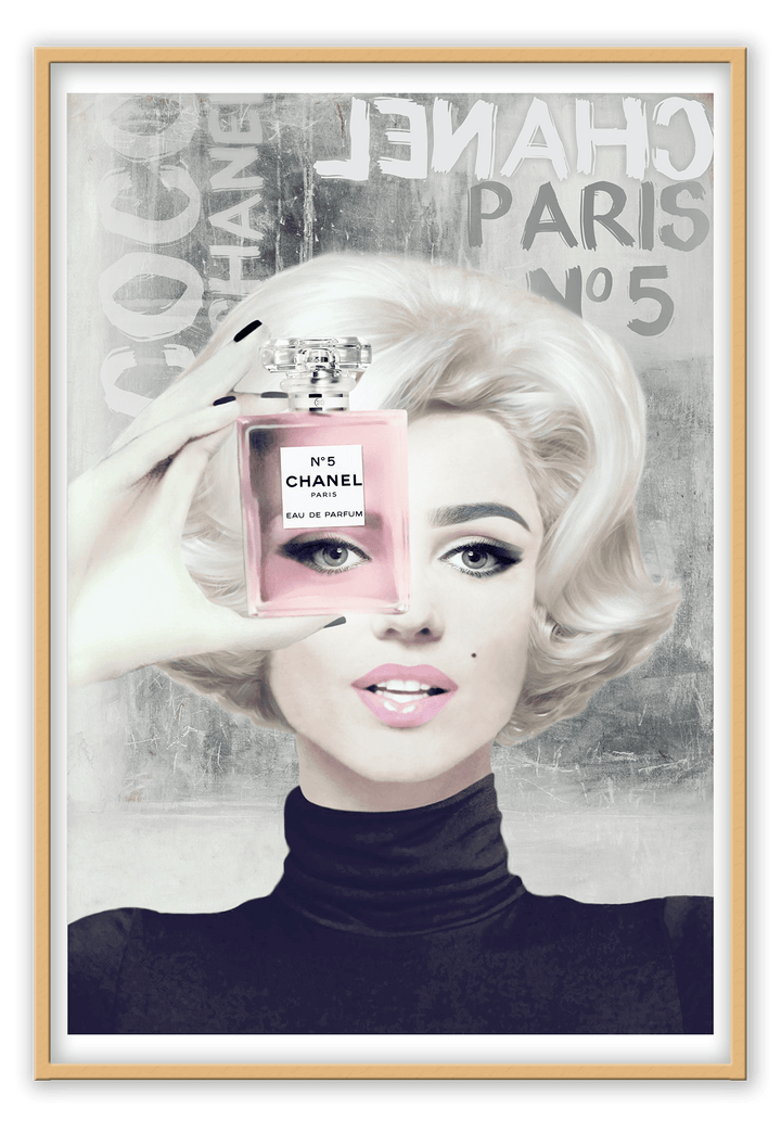 Canvas Print 50x70cm / Natural Marilyn Tabloid Marilyn Tabloid Wall Art : Ready to hang framed artwork. Brand